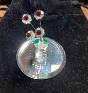 Crystal Figure Vase With Flowers Mirror Base 1 1/2” - Picture 1 of 4