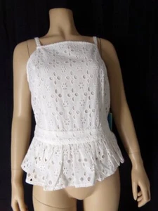Blusa Camisa Camiseta sin mangas CeCe Talla Mediana Marfil Blanco Ojales Tela Peplum Nueva con etiquetas - Imagen 1 de 5