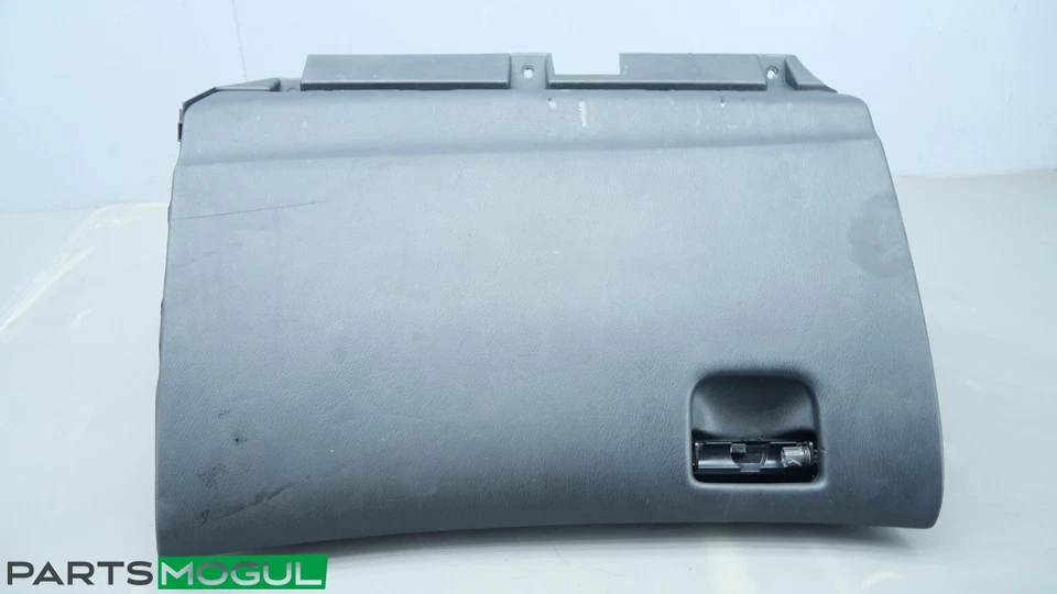 Conjunto de porta-luvas painel frontal direito Infiniti XJ35 2013 685203JA0A - Imagem 1 de 4