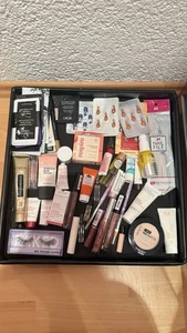 Beauty Kosmetik Paket verschiedene Sachen 22 Teile Pro Paket - Bild 1 von 1