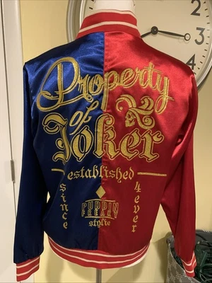 Mujeres Harley Quinn Escuadrón Suicida Propiedad de Joker Chaqueta Universitaria Pequeña Juegos con disfraces Foto 1 de 4