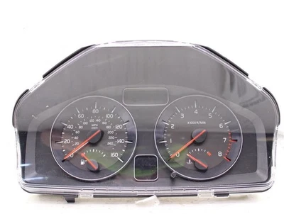 PAINEL DE VELOCIDADES Volvo C30 V50 V70 V40 2008 08 2009 09 2010 10 2011 11 989740 - Imagem 1 de 4