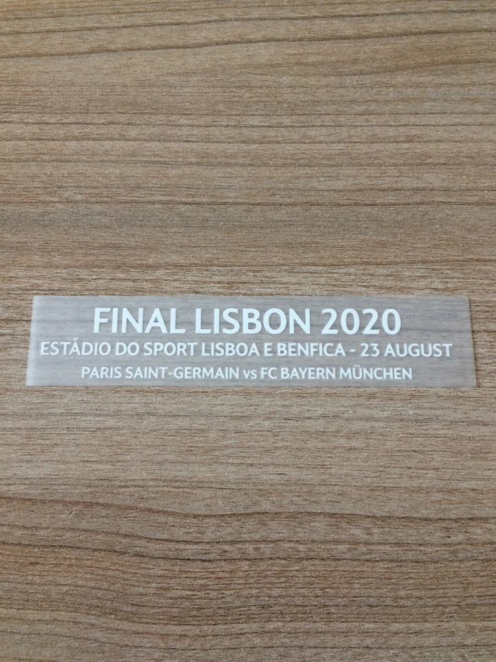 Ecriture détail maillot patch finale Ligue Des Champions 2020 PSG VS BAYERN - Photo 1/1