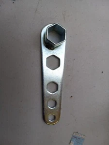 VINTAGE ANTIQUE BIKE BICYCLE MULTI TOOL HEX TOOL KEY FOR BOLTS SILVER 2 Lot  - Picture 1 of 4