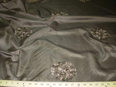 7 4/8 YDS~TELA CORTINA MARRÓN LENTEJUELAS BORDADAS IMITACIÓN SEDA POR MENOS Foto 1 de 3