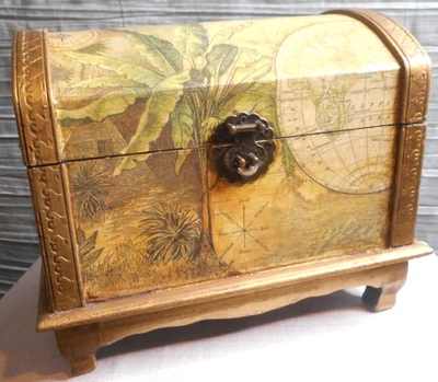 Decorative Humpback World Map Storage Chest Hinged Lined Footed Photo Box Misc - Image 1 of 4