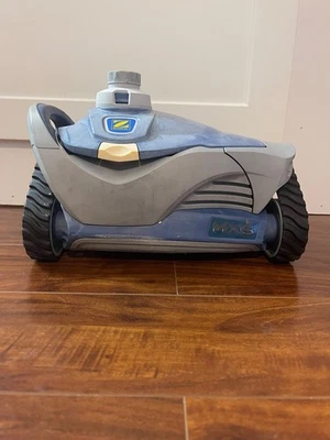 Limpador de piscina Zodiac MX6 com adaptador e 6 mangueiras precisa apenas de peças de reparo - Imagem 1 de 4