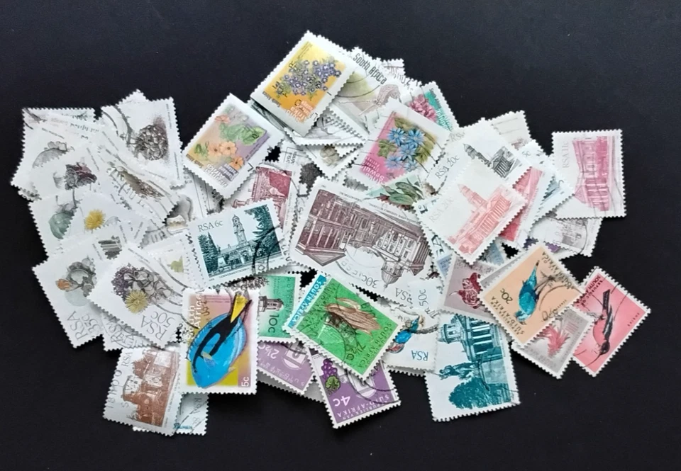 stamps South Africa lot of 100 different used definitive - Image 1 of 1