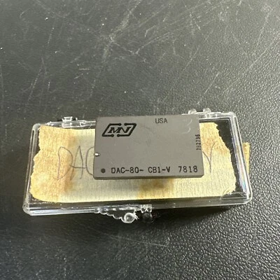 Convertidor digital a analógico convertidor D/A 24 pines DAC-80-CBI-V micro redes Foto 1 de 4