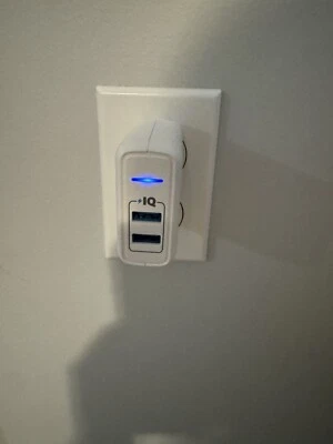 Anker PowerPort Elite 2 24W USB Wall Charger - White - Image 1 of 2