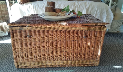 Antique European Wicker Ratton Trunk Chest Leather Handles Large Collectable Cover