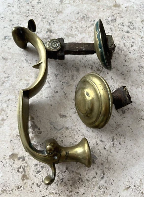 LARGE ANTIQUE c.1873 VICTORIAN DOCTORS DOORKNOCKER - Image 1 of 4