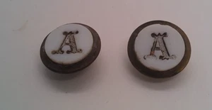 Vintage "A" stud Buttons (2) white enamel and brass - Picture 1 of 3