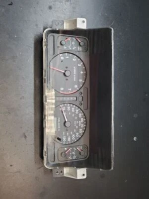00-01 Speedometer Cluster Fits ISUZU TROOPER  - Image 1 of 4