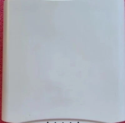 Ruckus 901-R610-US00 ZoneFlex R610 Wave 2 Wireless Access Point - Image 1 of 2