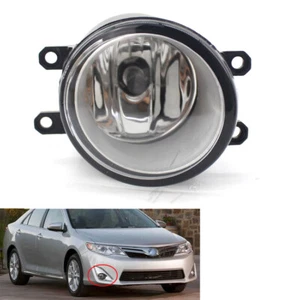 Fog light H11 fit for TOYOTA CAMRY COROLLA TACOMA MATRIX Right Side Sedan 4-Door - Picture 1 of 5