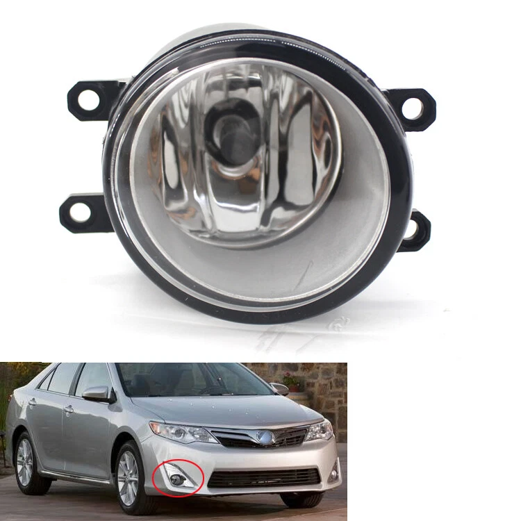 Fog light H11 fit for TOYOTA CAMRY COROLLA TACOMA MATRIX Right Side Sedan 4-Door - Image 1 of 4