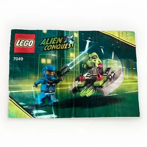 LEGO Alien Conquest Alien Striker (7049) – Complete w/ Minifigs + Manual 2011 - Picture 1 of 7
