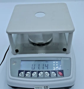 NOS Citizen CZ-103 Lab Balance,Compact Jewelry Scale 150 g X 0.001g, Glass Draft - Picture 1 of 13