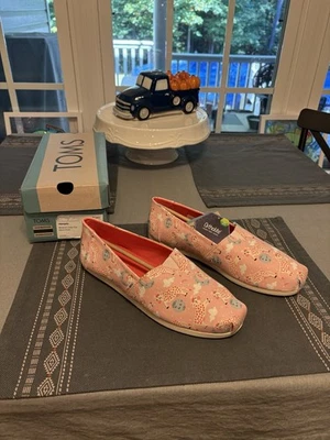 Zapatos planos para mujer Toms Alpargata Blossom Over The Moon estampado talla 9 nuevos en caja Foto 1 de 4
