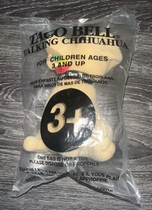Perro Chihuahua parlante Taco Bell de colección con peluche rosa nunca abierto en paquete - Imagen 1 de 2