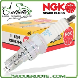 Candela Ngk CR8EH-9 Accensione Motore per Moto Scooter Honda Daelim Lml Hyosung - Foto 1 di 20