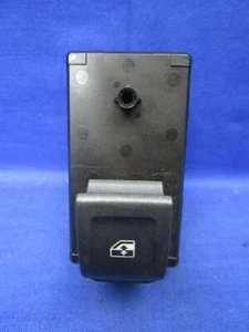 2018 18 Chevrolet Silverado 1500 Passenger Window Control Switch PN 23436335 - Picture 1 of 6