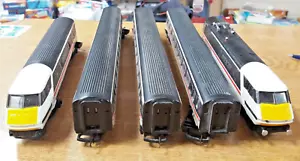 Hornby 225 Swallow Executive Class 91 + 82 DVT + 3x Mk4 Coaches - Picture 1 of 6