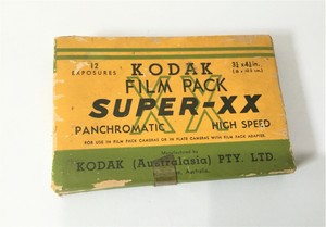 KODAK RARE Vintage Flat Film Pack Super- XX 12 Exposures 8x10.5cm  Exp. Mar 1953