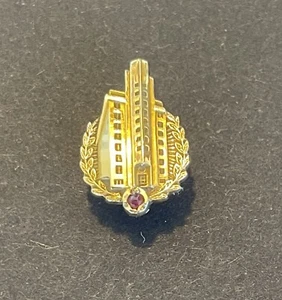 Vintage Lapel Pin Award Banco Popular Building 1957 10K Gold Ruby Puerto Rico - Picture 1 of 5
