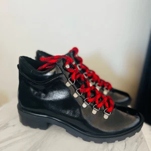 Botas de Senderismo SCHUTZ Charol Botines, Cordones Rojos/Negro, Talla 6.5, Nuevas sin Etiquetas - Imagen 1 de 16