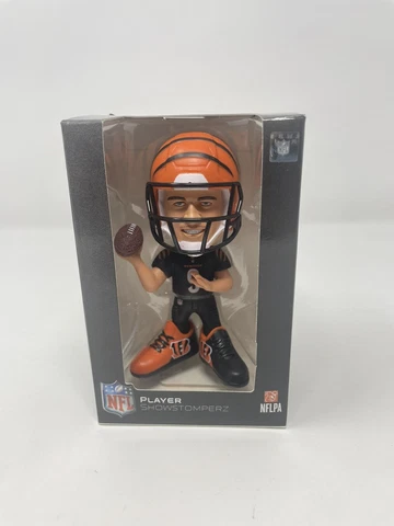 Joe Burrow Cincinnati Bengals Showstomperz 4.5 inch Vinyl Bobblehead New In Box Cover