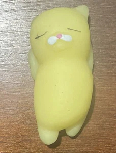 Sleeping Yellow Cat Mini Squishy - 50 Cats Per Lot - Selling At Wholesale - Picture 1 of 1