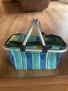 COLLAPSIBLE PICNIC BASKET / TOTE WITH ALUMINUM FRAME - Picture 1 of 7