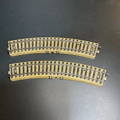 Marklin 5104 Curved Contact HO, M-Track- Set of 2 - Image 1 of 2