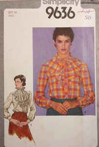 SIMPLICITY 9636 Vintage 80er Jahre Mode Muster BLUSE Jabot Rüschen Knopf Gr. 14 UNGESCHNITTEN - Bild 1 von 6