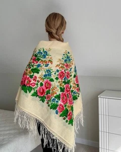 Large rare vintage shawl, wool shawl with tassels and flowers, traditional UA - Picture 1 of 15