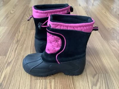 Botas de Nieve DEPORTIVAS Niñas Cuero Negro Rosa Superior Talla 13 Galoshes Aisladas Usadas en Excelente Condición Foto 1 de 4