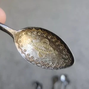 CUCHARA DE PLATA PEQUEÑA (5"L) ESTAMPADA A MANO SUROESTE VINTAGE - Imagen 1 de 12