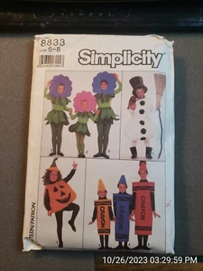 Simplicity 8833 Kostüm Muster Blume Schneemann Kürbis Buntstift Größe 6 - 8 (C6B5) - Bild 1 von 6