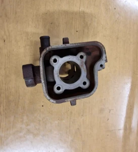 Zylinder Peugeot Jetforce 50 Wassergekühlt Liegend ORIGINAL Motor Antrieb Roller - Bild 1 von 4