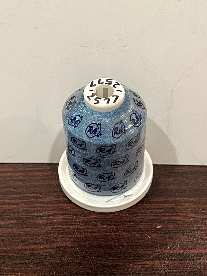 ROBISON ANTON RAYON SUPER STRENGTH THREAD #2550-2599 SOLIDS 1100 YARDS PER SPOOL - Image 1 of 1