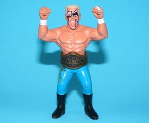 WCW WORLD CHAMPIONSHOP WRESTLING STING 100% COMPLETE 1990 GALOOB - Picture 1 of 3
