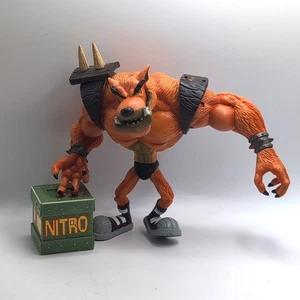 2 Pc TINY TIGER Crash Bandicoot ReSaurus Figure with TNT NITRO 1998 - Picture 1 of 5