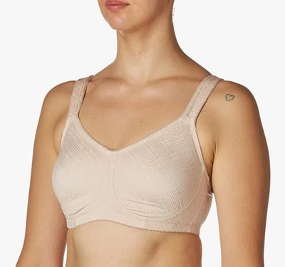 Amoena Dianna Wire Free Soft Cup Mastectomy Bra - Size 40C - NWT! - Image 1 of 4