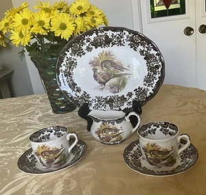 THE ROYAL WORCESTER - Palissy - ENGLAND - Spielserie - 2 Teetassen + Milchkännchen + Platte - Bild 1 von 6