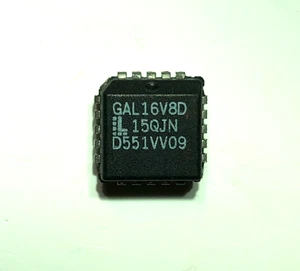 GAL16V8D 15QJN E2CMOS Generic Array Logic PLCC-20 Genuine Lattice part x 1 pcs - Picture 1 of 1