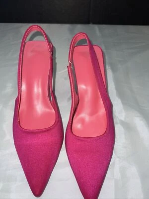 Ladies Heels- Back Strap Size 5 1/2 - Image 1 of 4