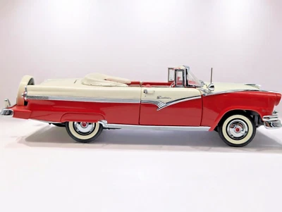 Vintage 1956 Ford Fairlane Sunliner Red diecast Car 1/24 scale by Danbury Mint - Image 1 of 4