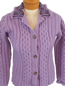 Inis Crafts lila Kabelstrick Strickjacke Merinowolle Größe Medium - Bild 1 von 4
